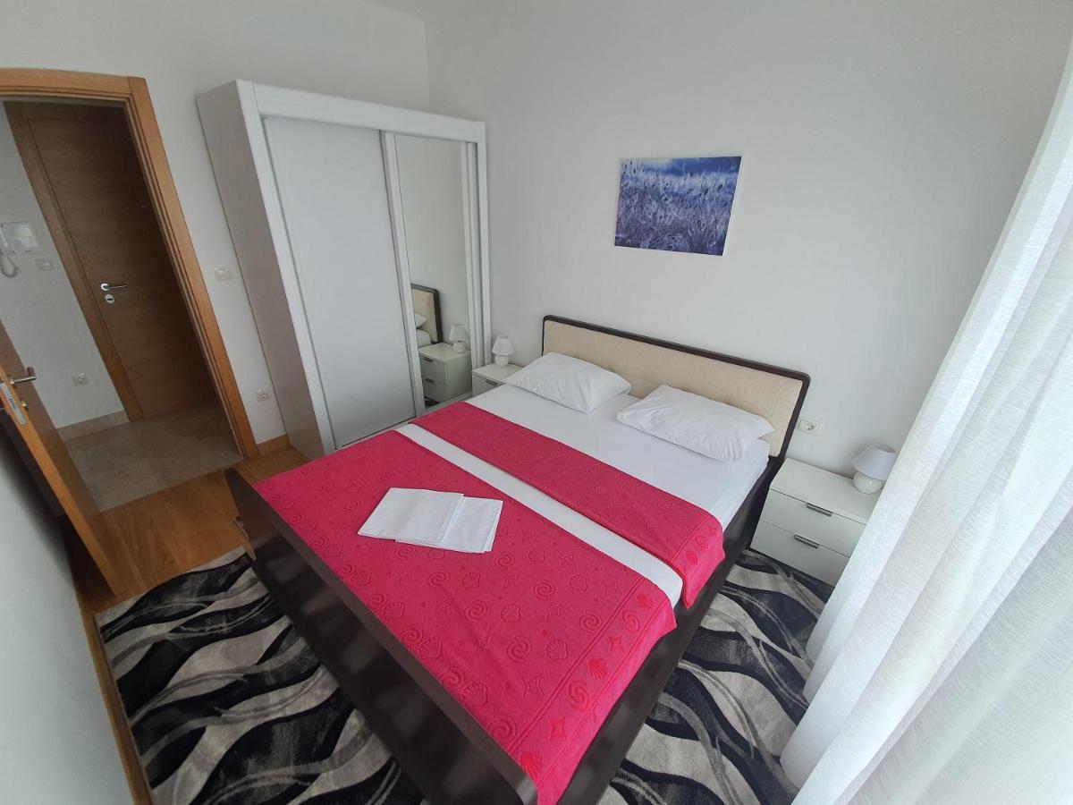 As Apartments Rafailovici Ngoại thất bức ảnh