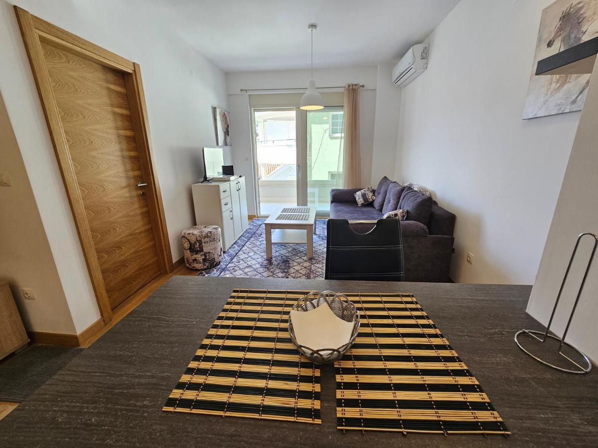 As Apartments Rafailovici Ngoại thất bức ảnh