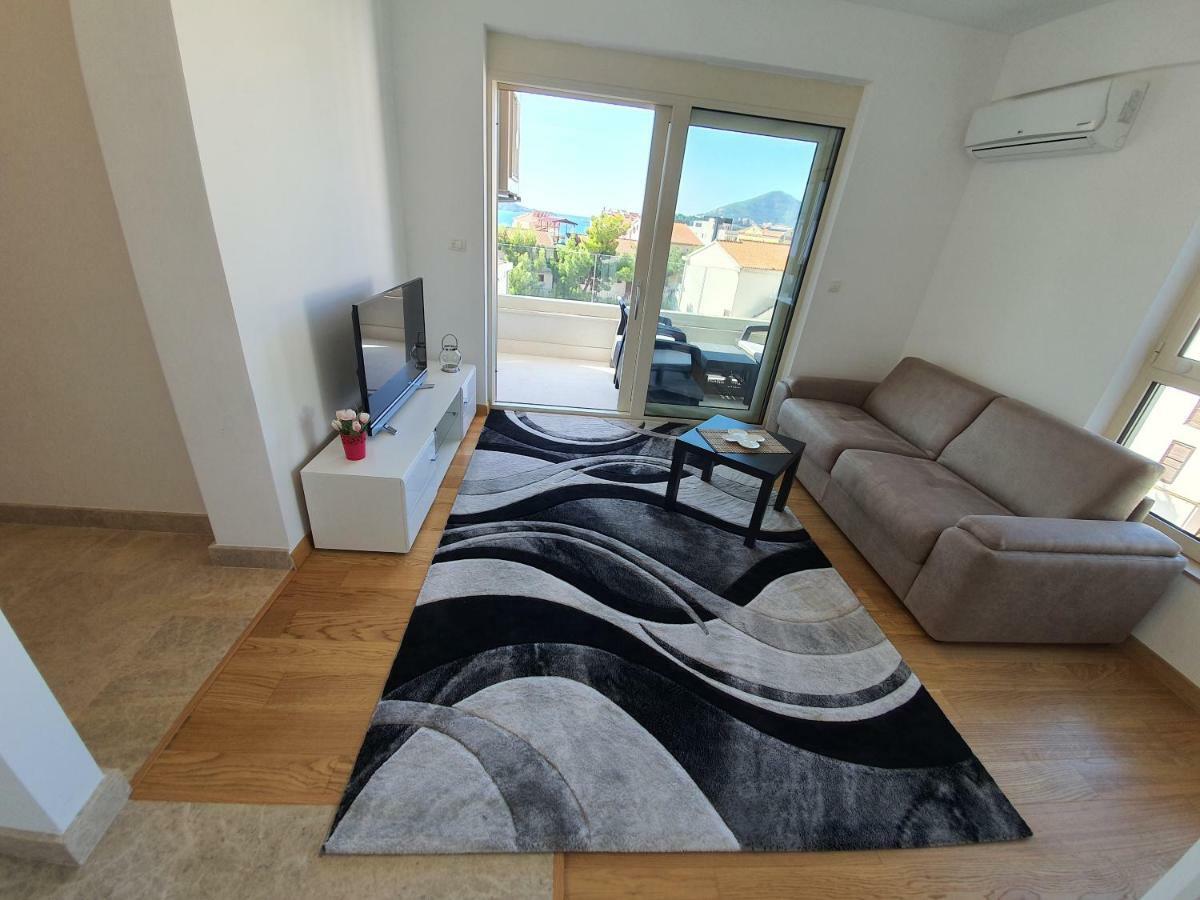 As Apartments Rafailovici Ngoại thất bức ảnh