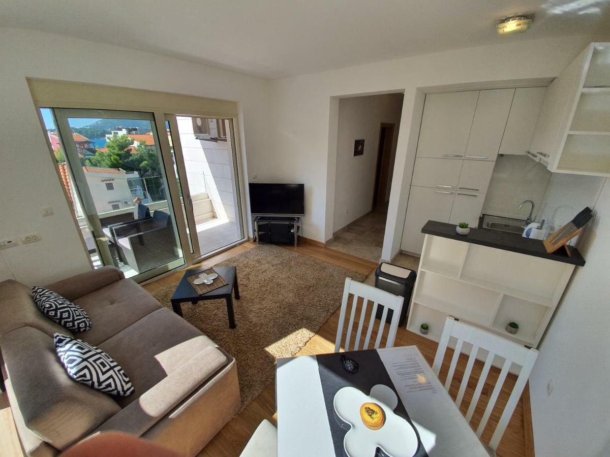 As Apartments Rafailovici Ngoại thất bức ảnh