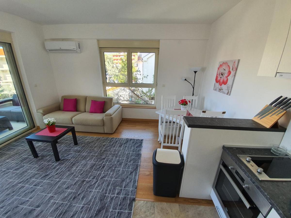 As Apartments Rafailovici Ngoại thất bức ảnh